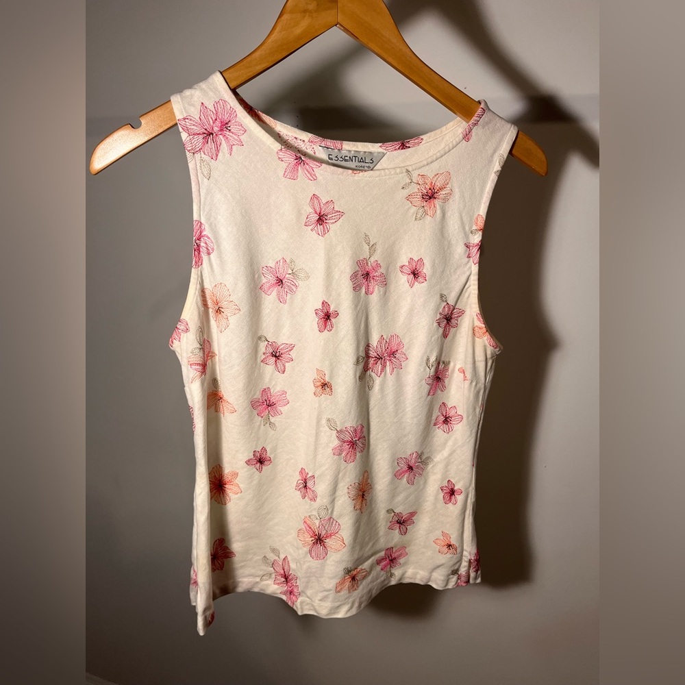 Floral Embroidered Linen Blend Tank